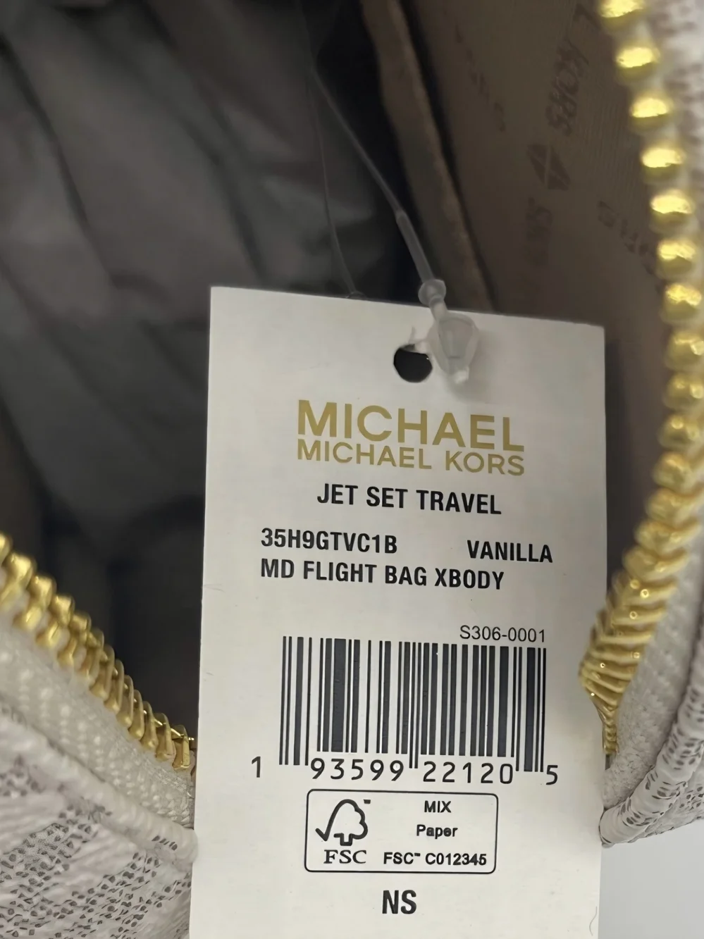 NWT Michael Kors Vanilla JetSet Travel Logo Crossbody Bag